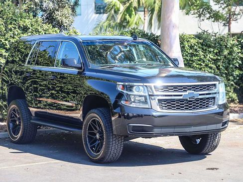 Used 2019 Chevrolet Tahoe LT RWD image 3