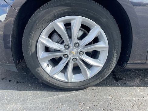 Used 2022 Chevrolet Malibu LT image 31