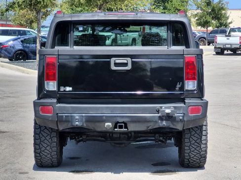 Used 2005 HUMMER H2 SUT w/ Preferred Equipment Group AWD/4WD image 4