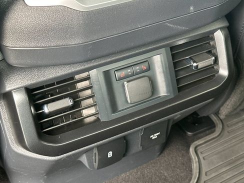 Used 2025 Ford F150 Raptor AWD/4WD image 16