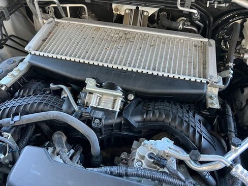 Used 2020 Subaru Ascent Limited w/ Technology Package image 38