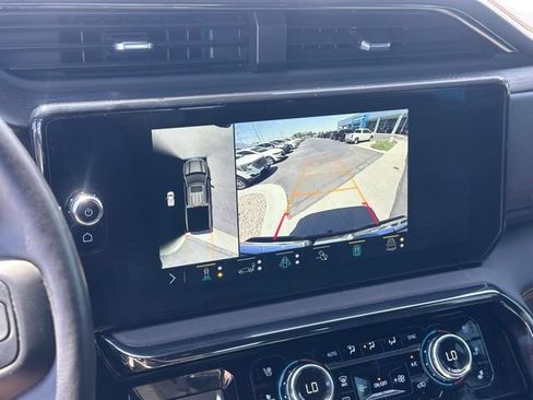 Certified 2023 GMC Sierra 1500 AT4 w/ Technology Package AWD/4WD image 25