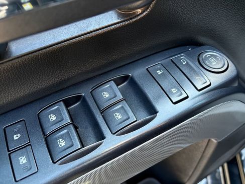 Used 2018 Chevrolet Silverado 1500 LT w/ All Star Edition image 14