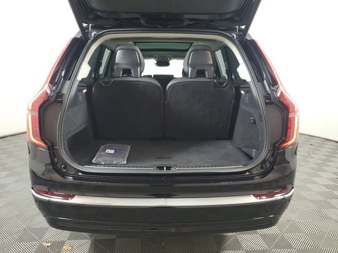 Used 2026 Volvo XC90 B6 Ultra AWD/4WD image 11