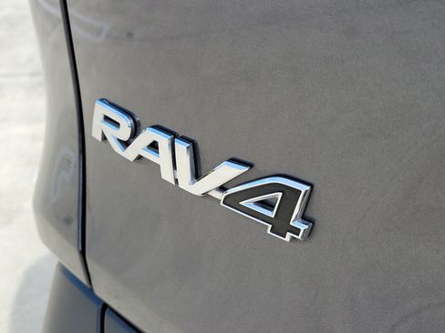 Certified 2025 Toyota RAV4 LE FWD image 10