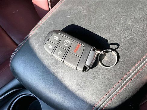 Used 2025 Dodge Durango R/T AWD/4WD image 25