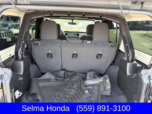 Used 2021 Jeep Wrangler Unlimited Sport AWD/4WD image 24