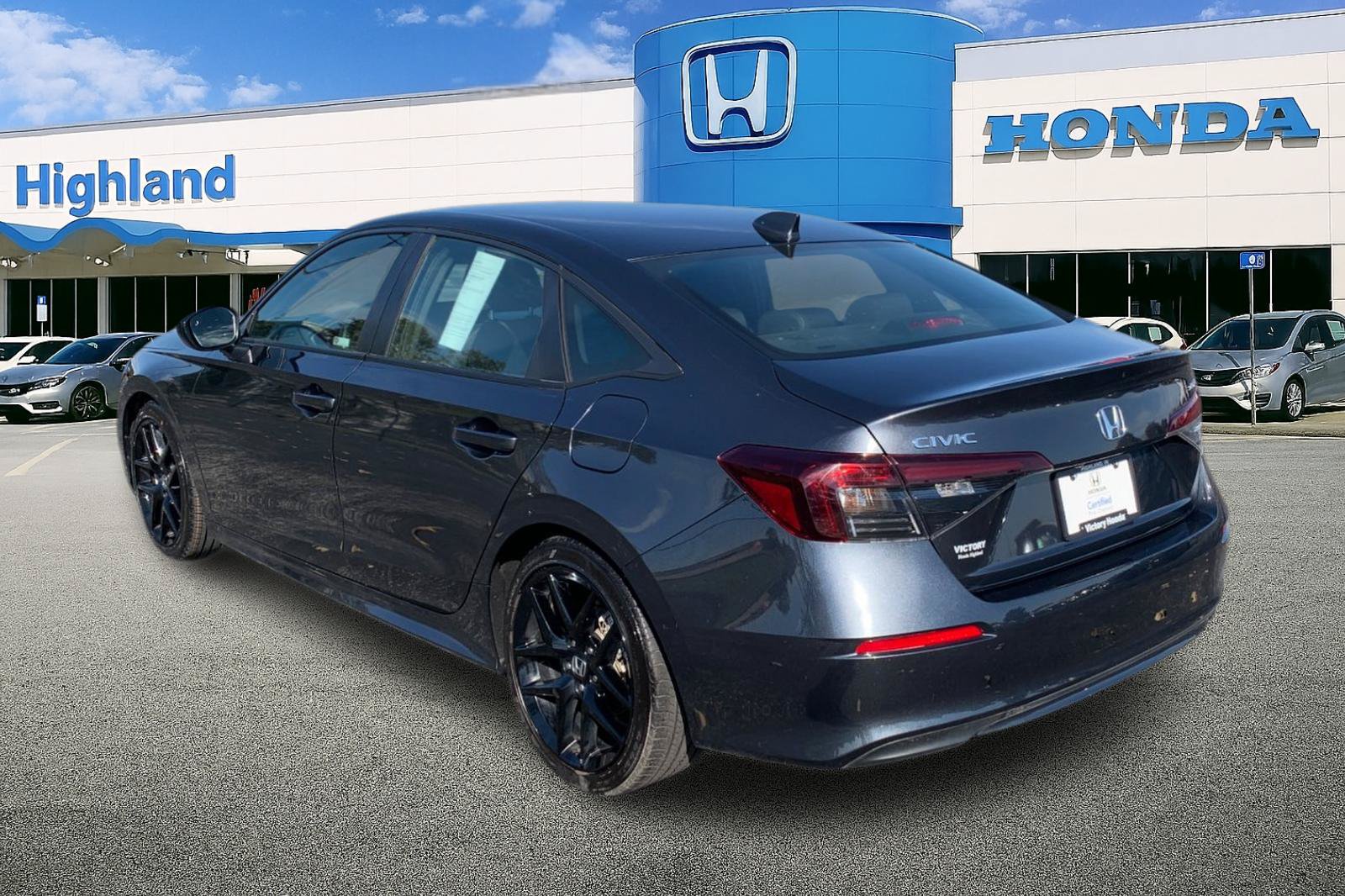 Used 2025 Honda Civic Sport image 3