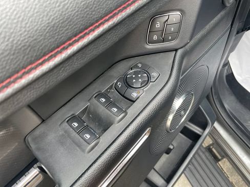Used 2021 Ford Expedition Max Limited RWD image 21