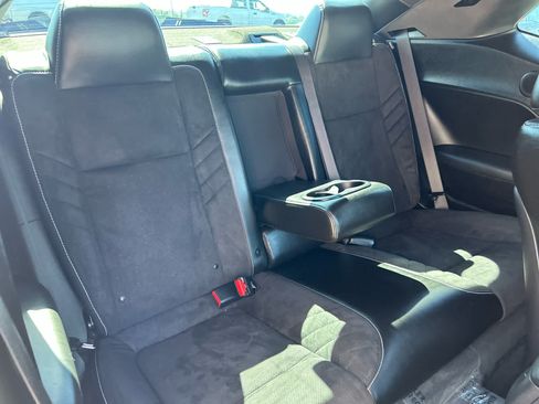 Used 2022 Dodge Challenger SRT Hellcat w/ Plus Package RWD image 27