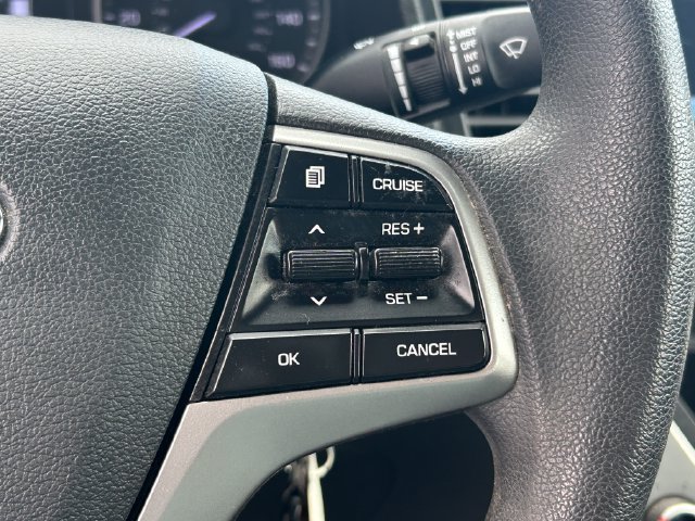 Used 2018 Hyundai Elantra SEL w/ Winter Weather Package FWD image 15