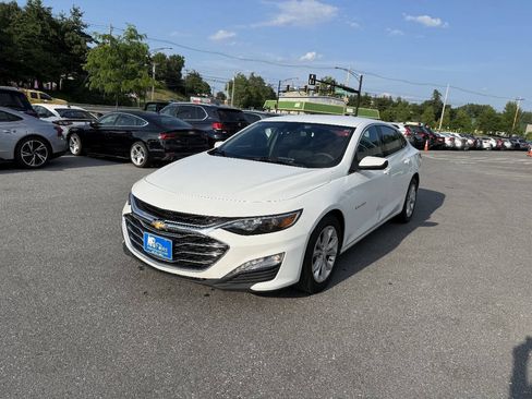 Used 2023 Chevrolet Malibu LT w/ Driver Confidence Package FWD image 1
