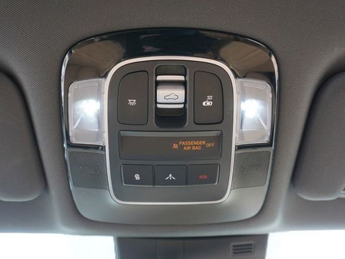 Used 2020 Hyundai Sonata Limited image 27