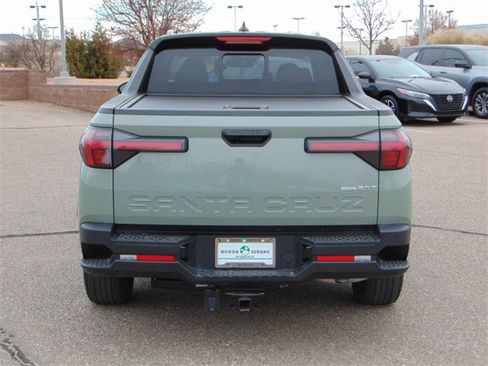 Used 2022 Hyundai Santa Cruz SEL Premium image 5