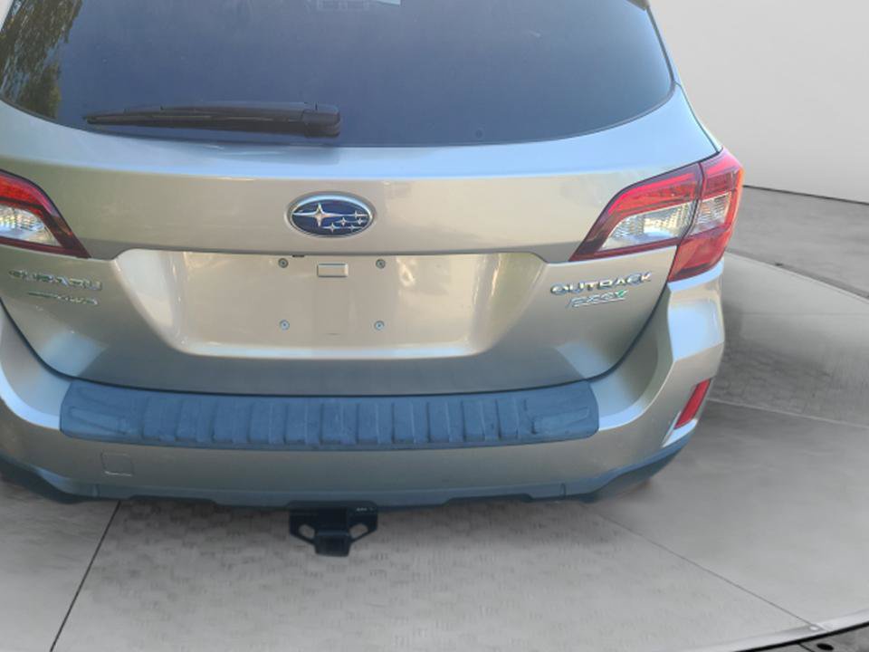 Used 2016 Subaru Outback 2.5i Limited AWD/4WD image 14