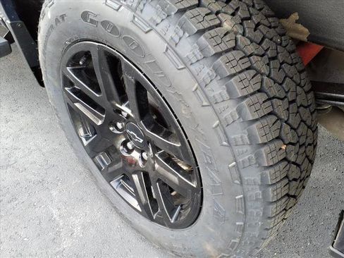 Used 2023 Chevrolet Silverado 1500 RST w/ Convenience Package II image 28