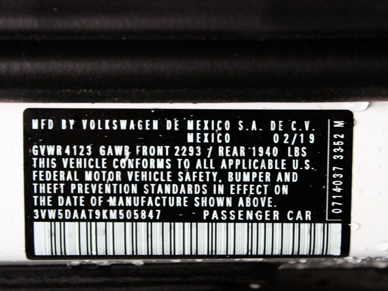 Used 2019 Volkswagen Beetle 2.0T S FWD image 39