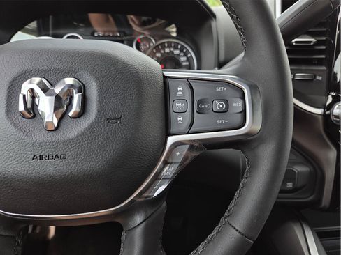 New 2026 RAM 2500 Big Horn AWD/4WD image 21