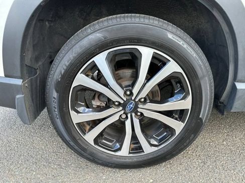 Certified 2023 Subaru Forester Limited AWD/4WD image 36