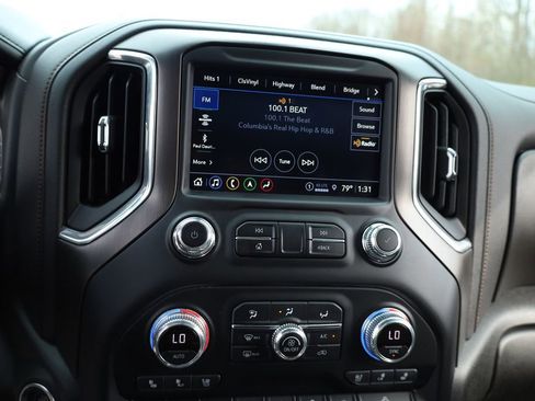 Used 2021 GMC Sierra 1500 AT4 w/ AT4 Value Package image 9