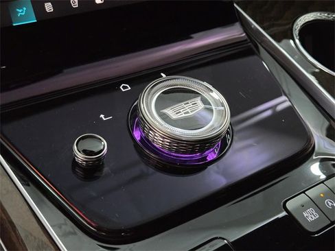 Certified 2025 Cadillac Escalade Sport Platinum image 28