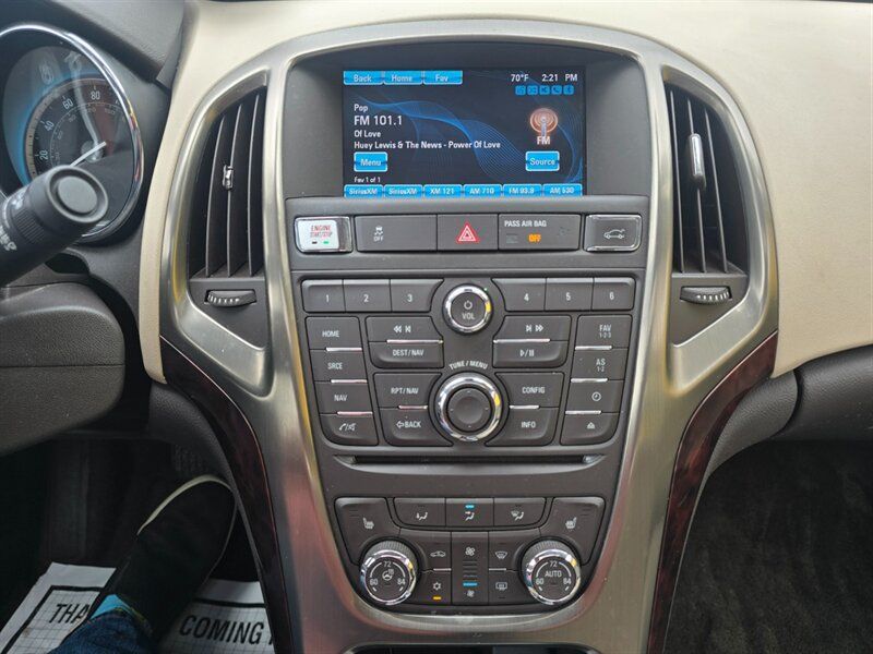Used 2013 Buick Verano Leather FWD image 7
