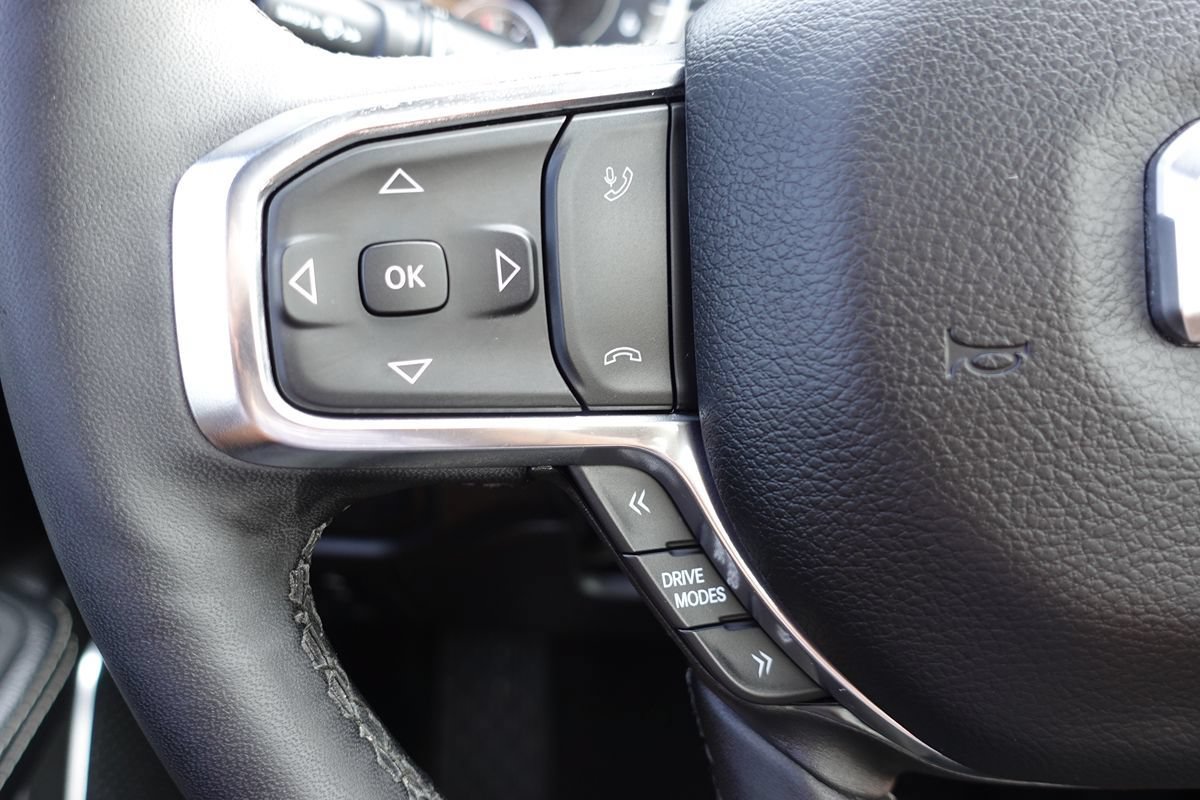 Used 2025 RAM 1500 Laramie w/ Sport Appearance Package AWD/4WD image 47