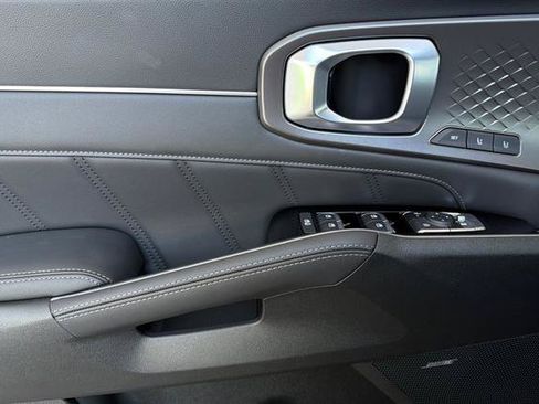 New 2026 Kia Sorento SX Prestige AWD/4WD image 11