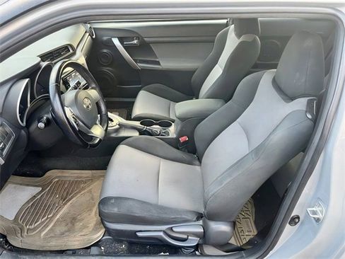 Used 2016 Scion tC image 12