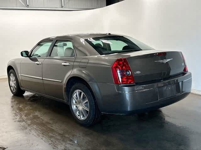 Used 2010 Chrysler 300 Touring AWD/4WD image 21