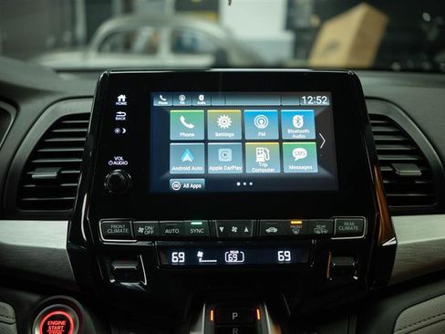 Used 2024 Honda Odyssey EX-L image 21