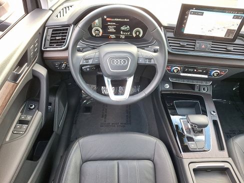 Used 2022 Audi Q5 2.0T Premium Plus image 11