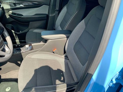 Certified 2024 Chevrolet TrailBlazer LS w/ LS Convenience Package FWD image 18