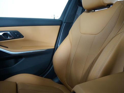 Certified 2024 BMW 330i Sedan image 28