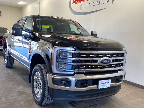 New 2026 Ford F350 Lariat w/ Lariat Ultimate Package image 2