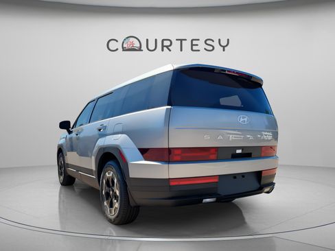 New 2026 Hyundai Santa Fe SE image 3