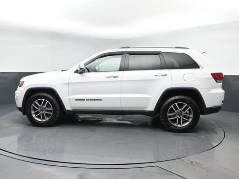 Used 2021 Jeep Grand Cherokee Limited image 4