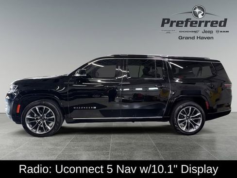 Used 2024 Jeep Wagoneer L Series III w/ Premium Group I AWD/4WD image 10