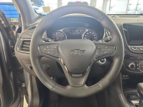 Used 2023 Chevrolet Equinox RS AWD/4WD image 23