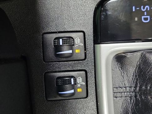 Used 2019 Toyota Highlander XLE image 40