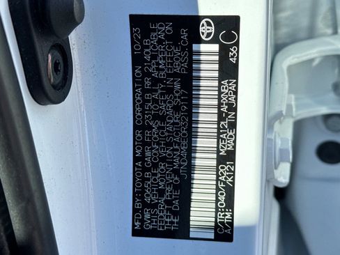 Used 2024 Toyota Corolla SE image 29