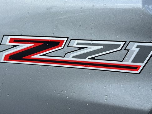 Certified 2023 Chevrolet Colorado Z71 w/ Z71 Convenience Package 2 image 13