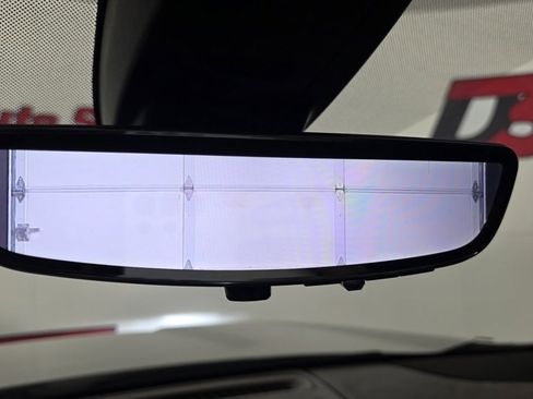 Used 2021 GMC Yukon Denali w/ Denali Ultimate Package image 32