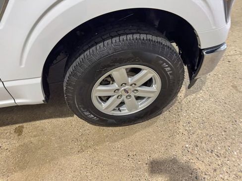 Used 2023 Ford F150 XLT image 29