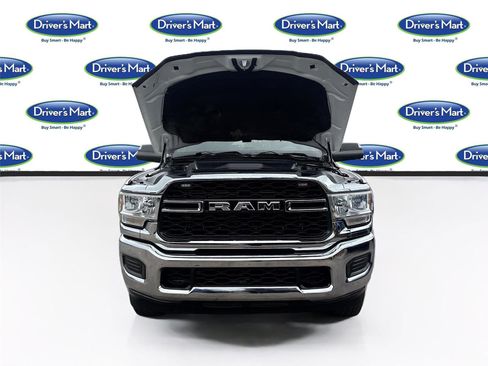 Used 2021 RAM 2500 Tradesman w/ Chrome Appearance Group image 31