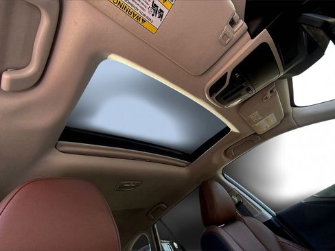 Certified 2025 Subaru Outback Touring image 27