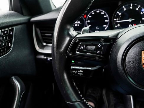 Used 2020 Porsche 911 Carrera S image 31