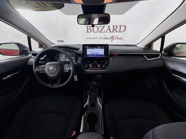 Used 2020 Toyota Corolla LE FWD image 27