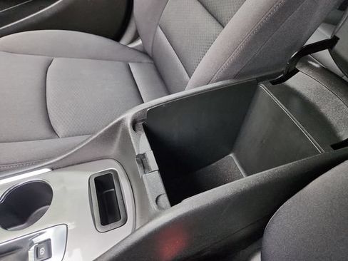 Used 2024 Chevrolet Malibu LT FWD image 45