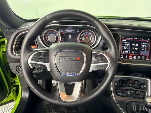 Used 2015 Dodge Challenger R/T Plus RWD image 15